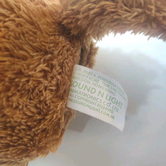 Animated & Singing Valentine Punky Cat Holding A Rose Sound N Light Animatronics - Picture 11 of 14